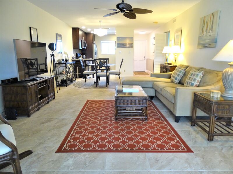 Sunset Royale - 200- Gorgeous Kitchen newly renovated Sunset Royale - 200- Gorgeous Kitchen newly renovated
