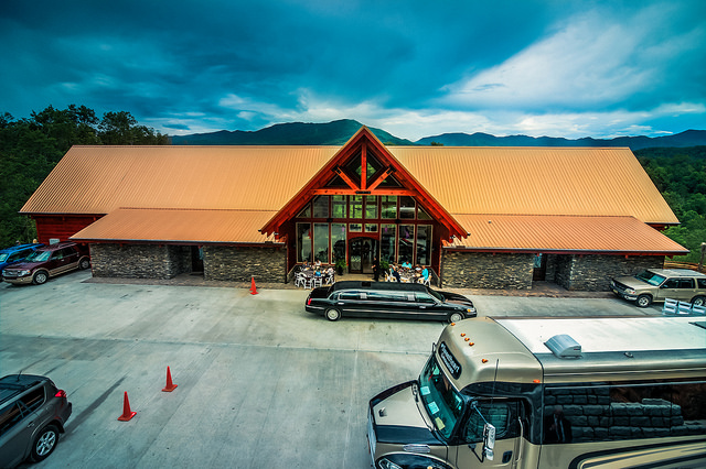 Gatlinburg Tn Cabin Rentals Gatlinburg Cabins The Cabin Rental