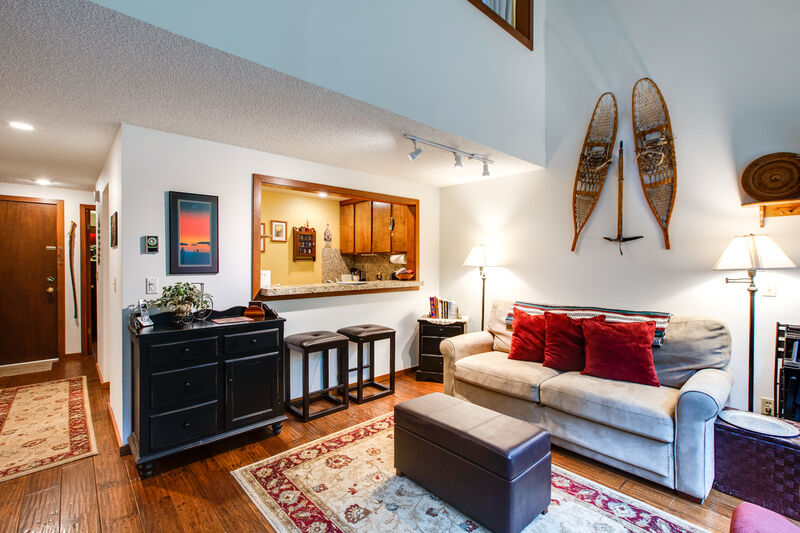 Mt. Baker Lodging Condo 61 in Mt. Baker Mt. Baker Lodging, Inc.