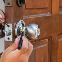 lake bluff locksmith
