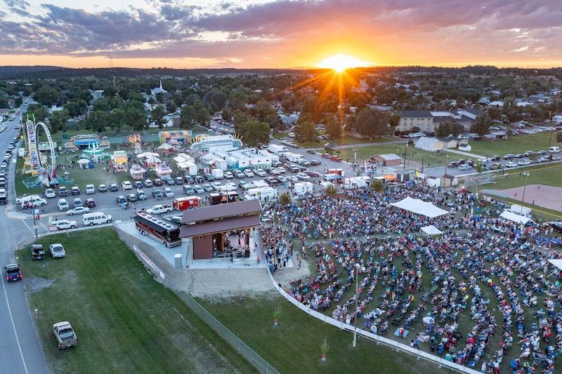 Roundup Community Stage