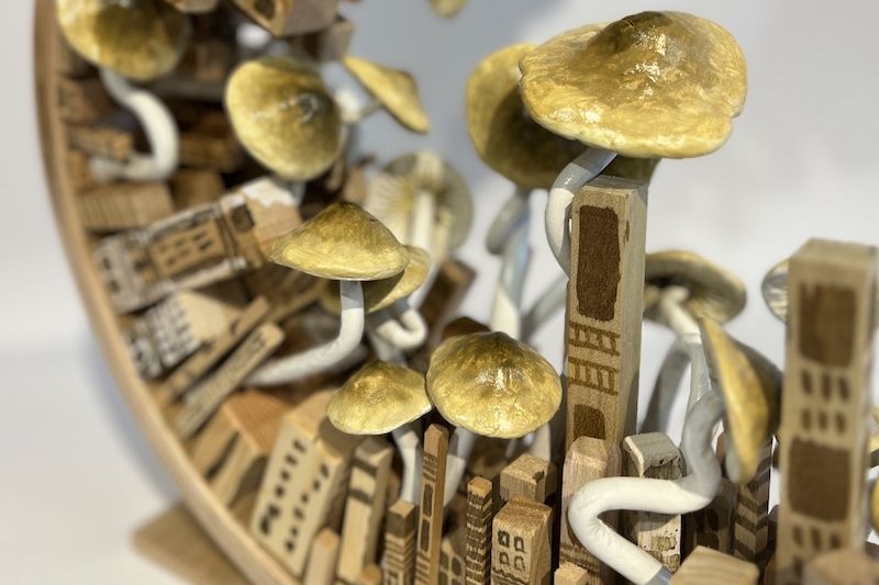 "The Mirror Talks Back": Exhibit by Lillian Nelson