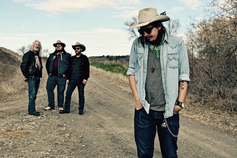 Taylor and The Train Robbers