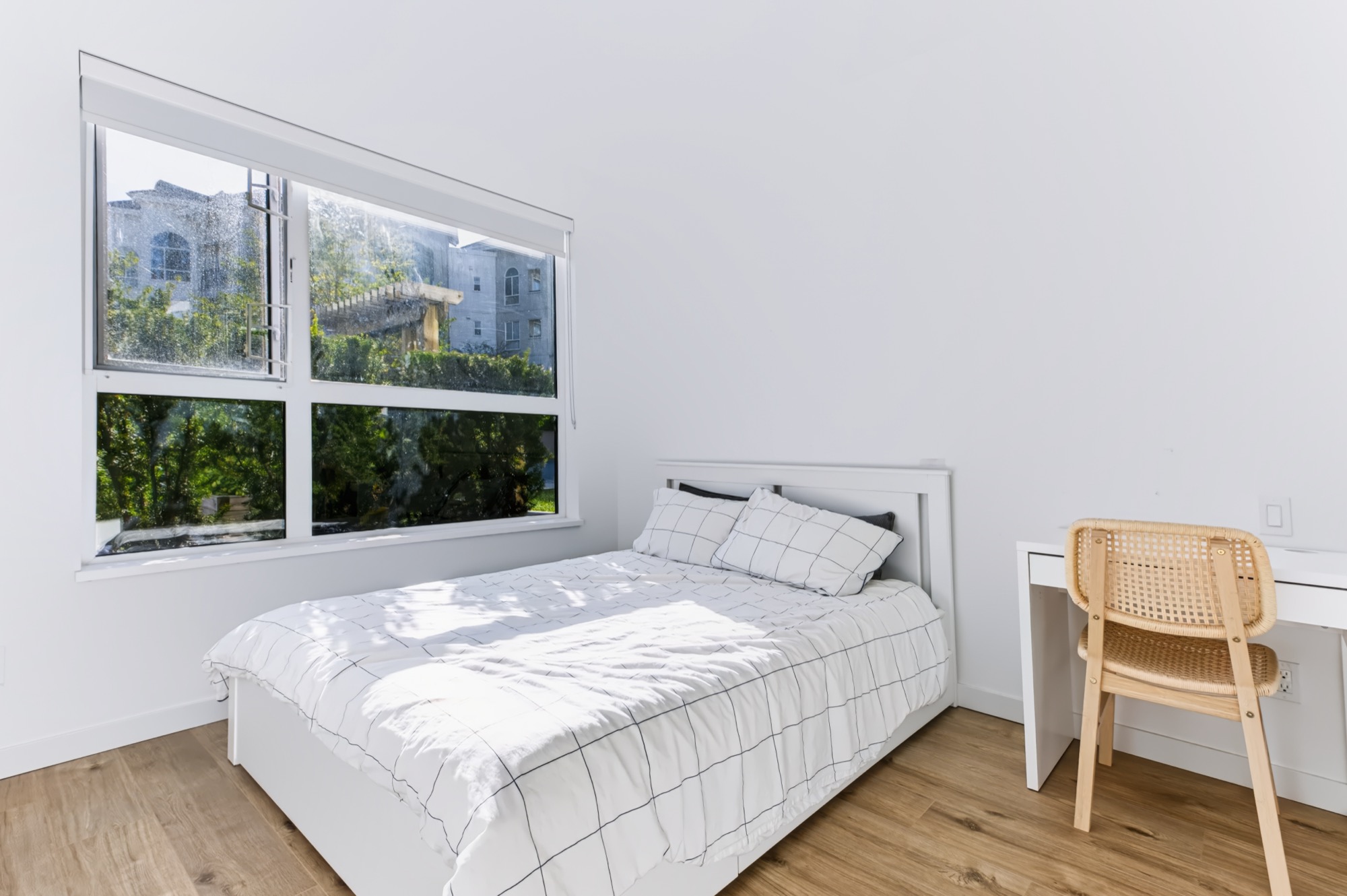 Property photo 128