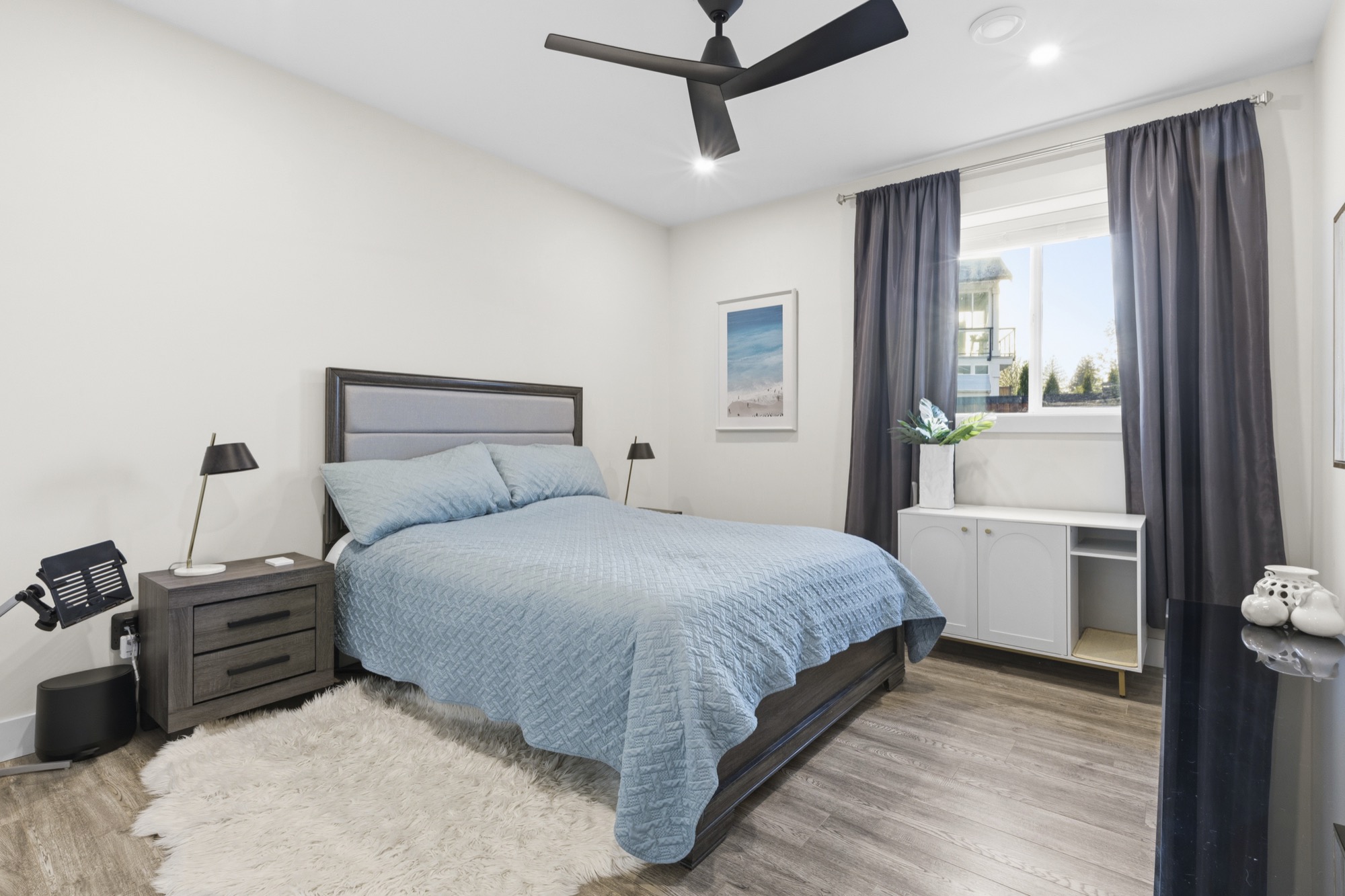 Property photo 135
