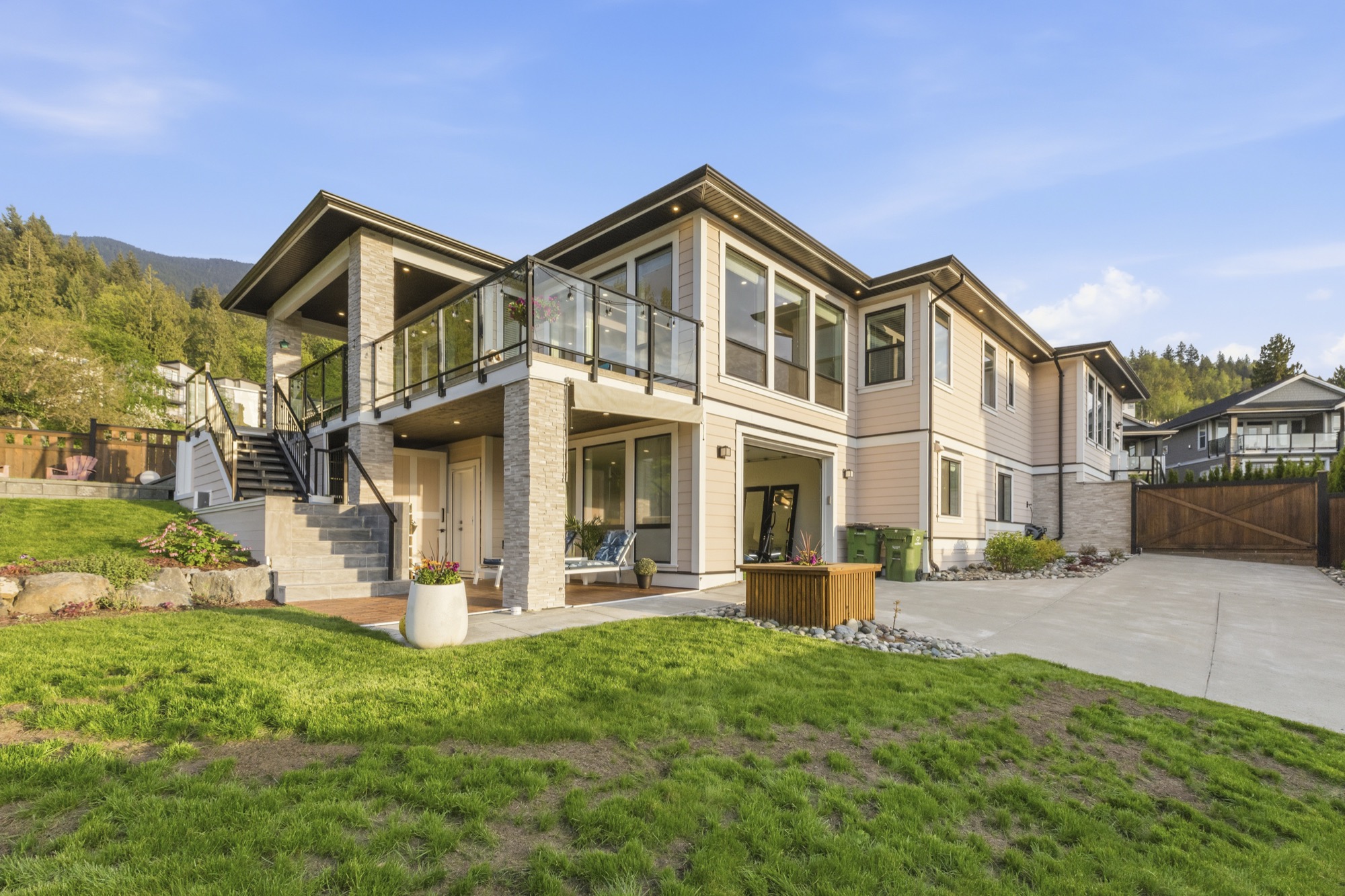 Property photo 144