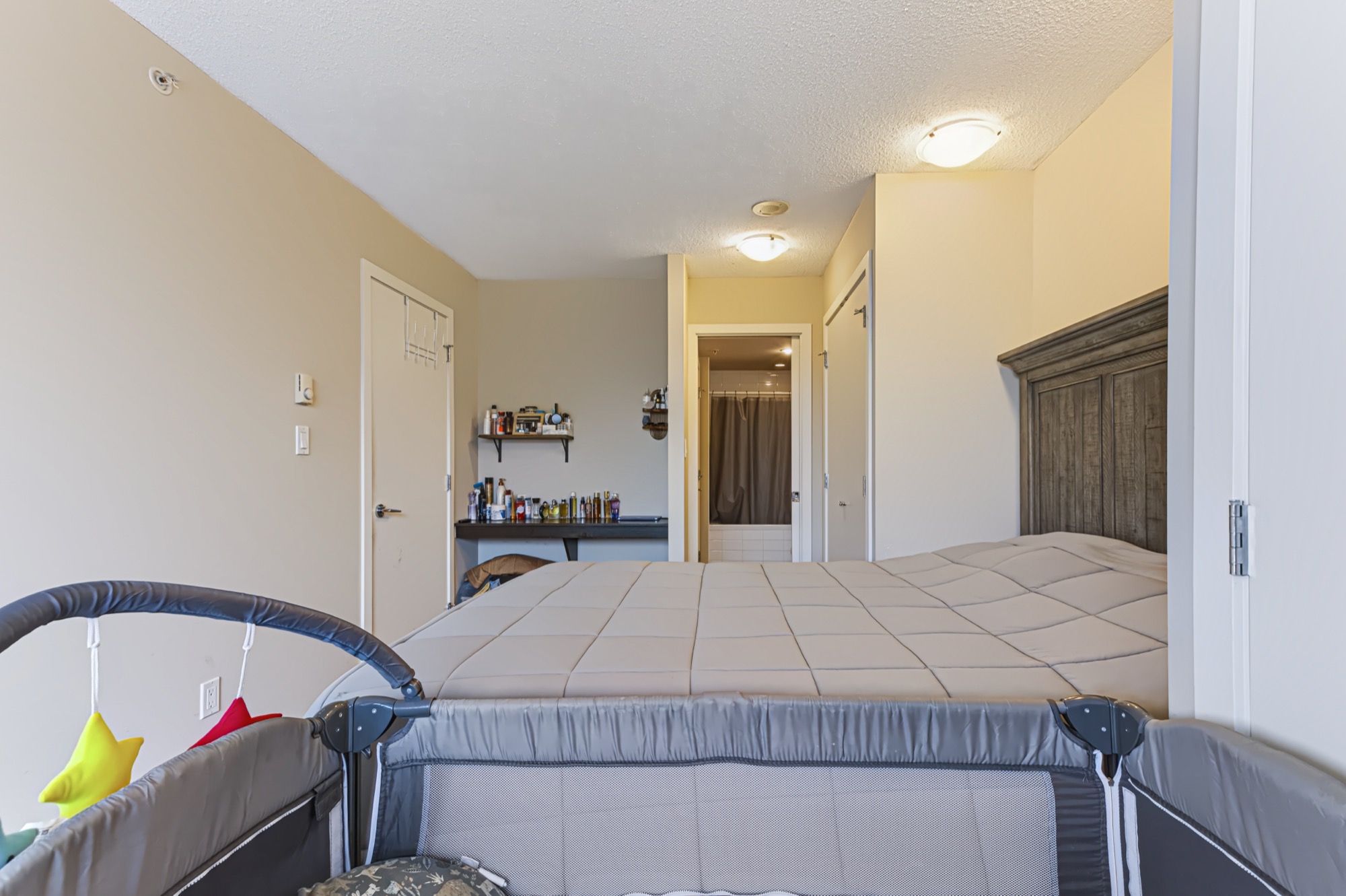 Property photo 111