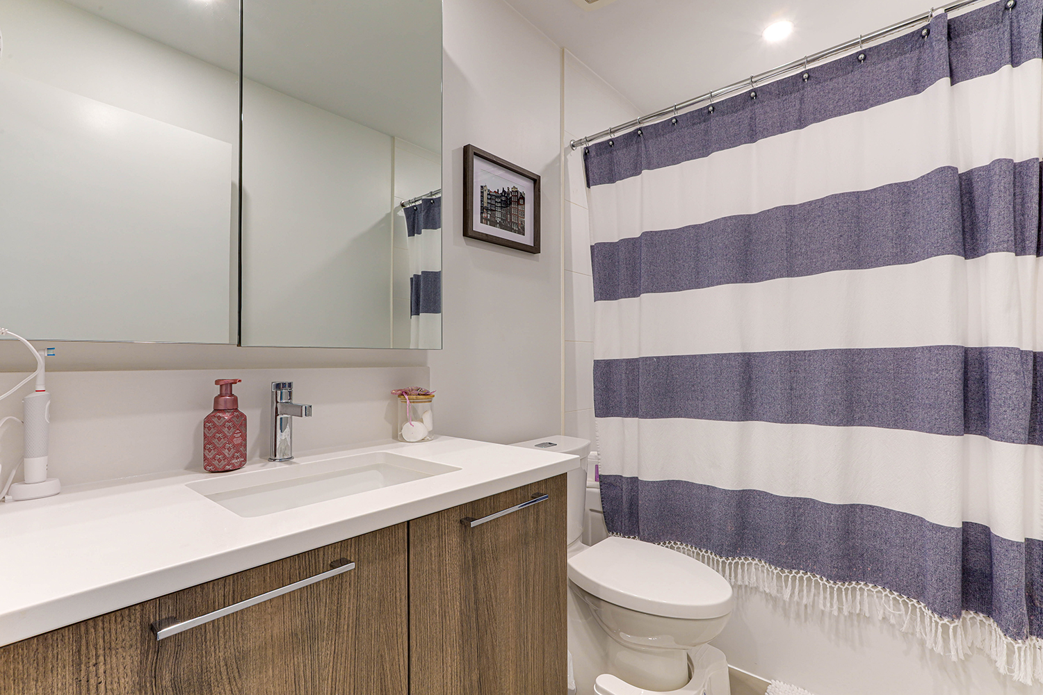 Property photo 128