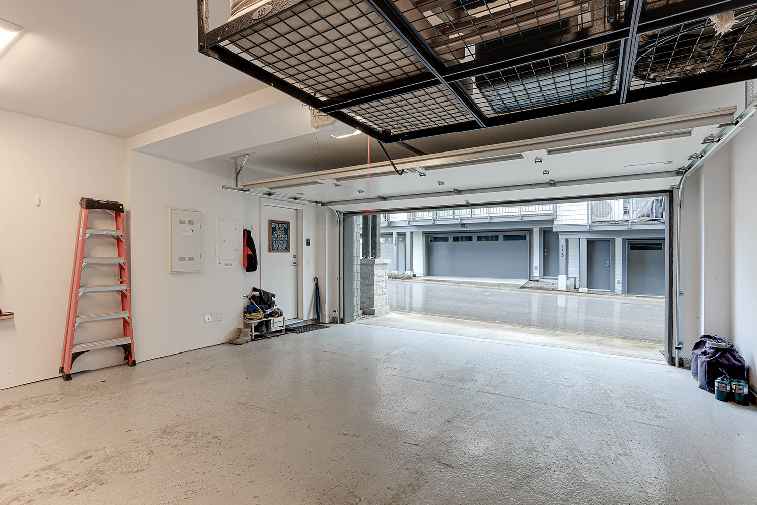 Property photo 136