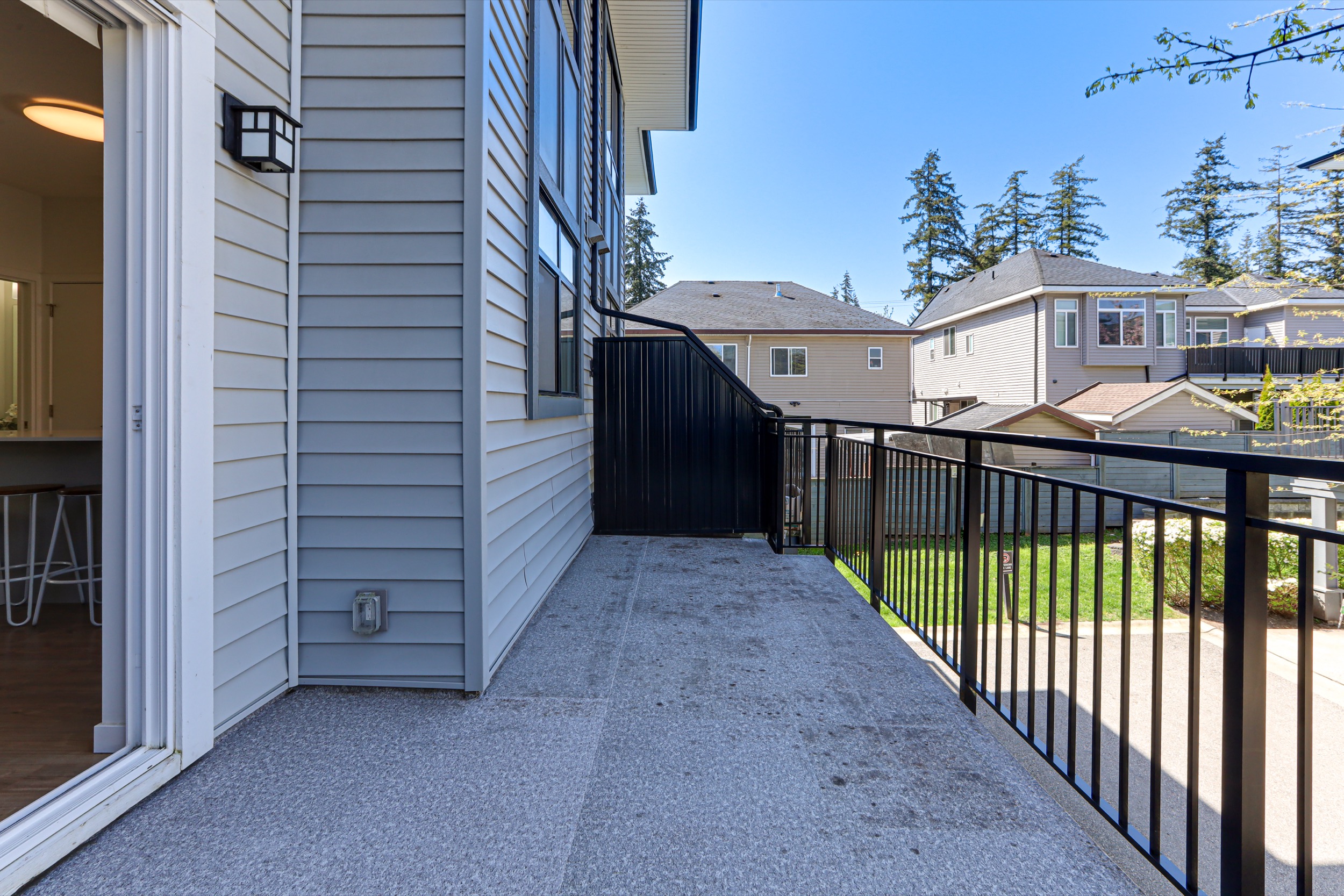 Property photo 125