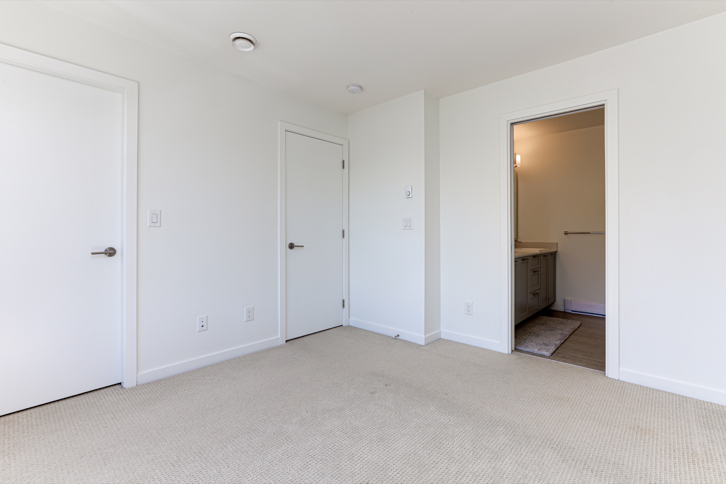 Property photo 127