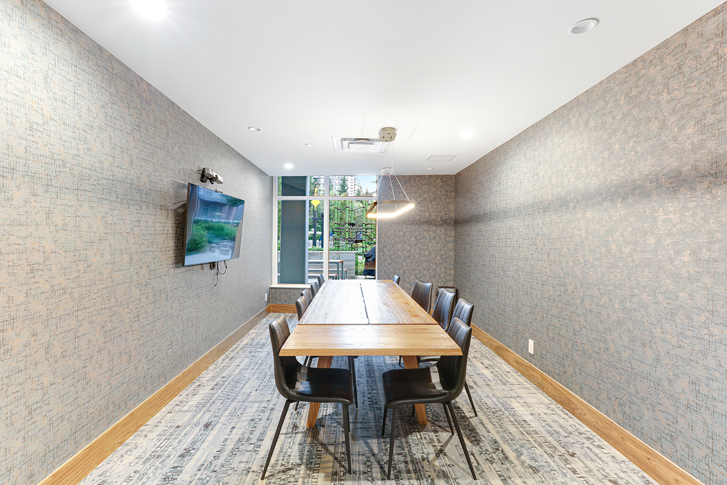 Property photo 125