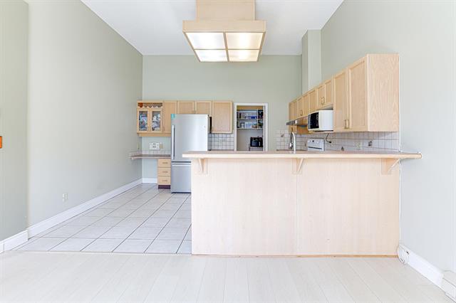 Property photo 135
