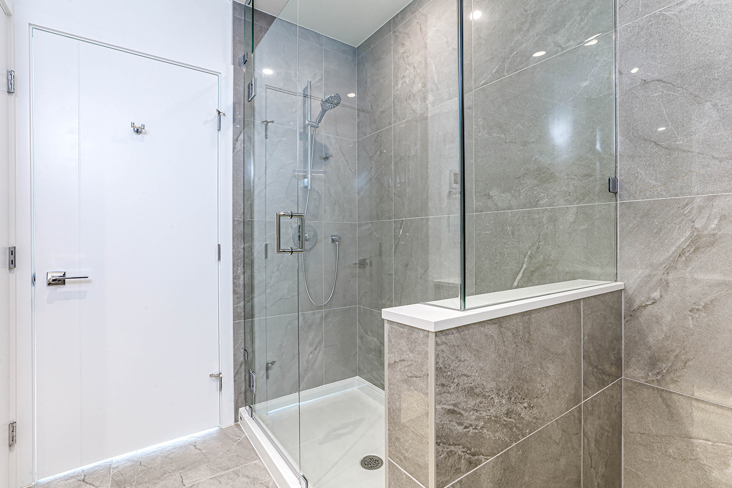 Property photo 125
