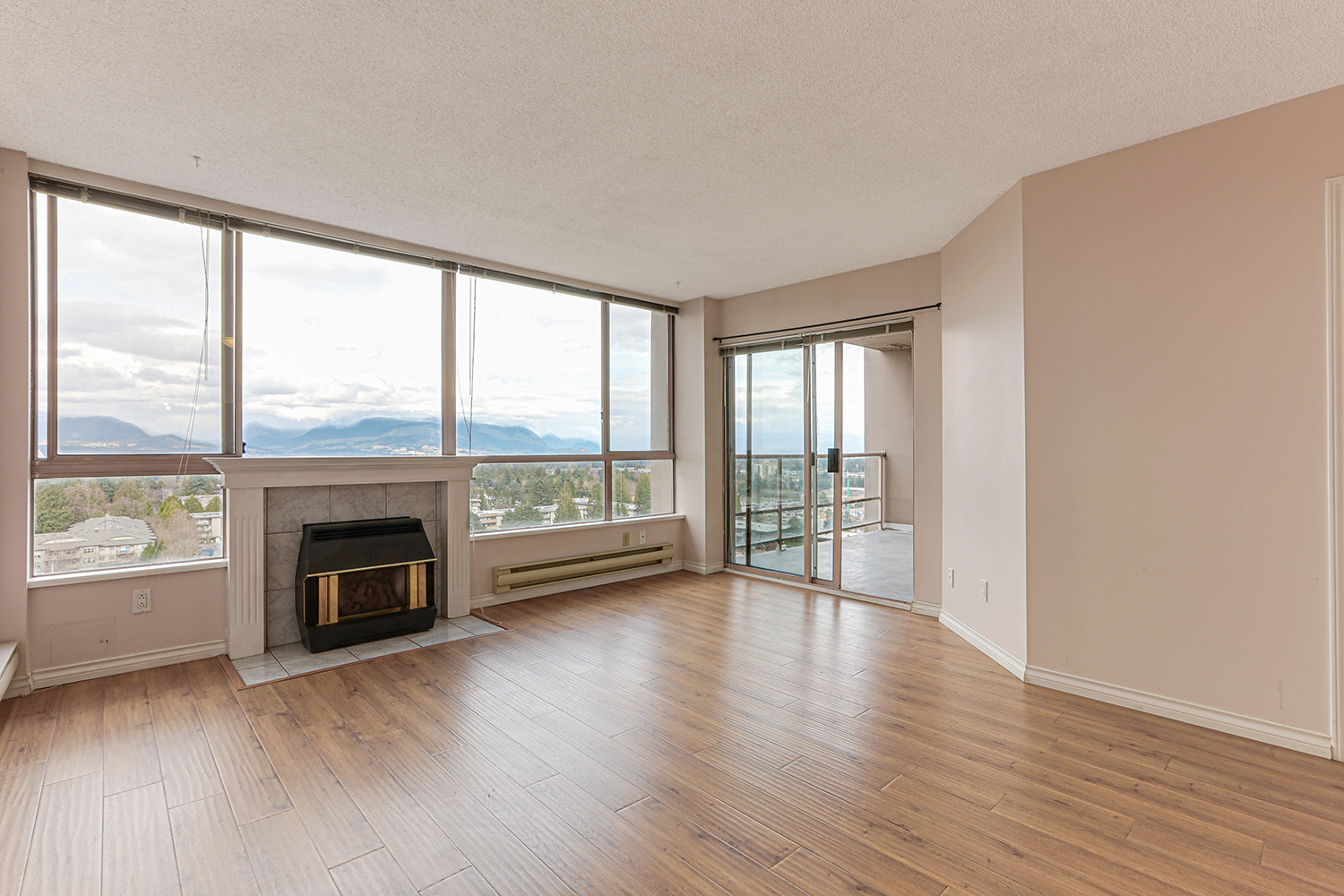 Property photo 103