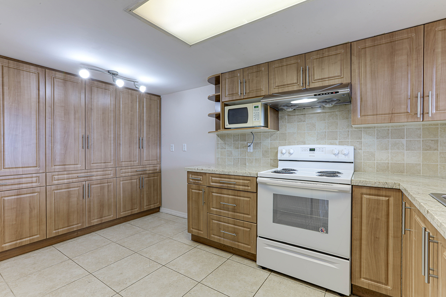 Property photo 113
