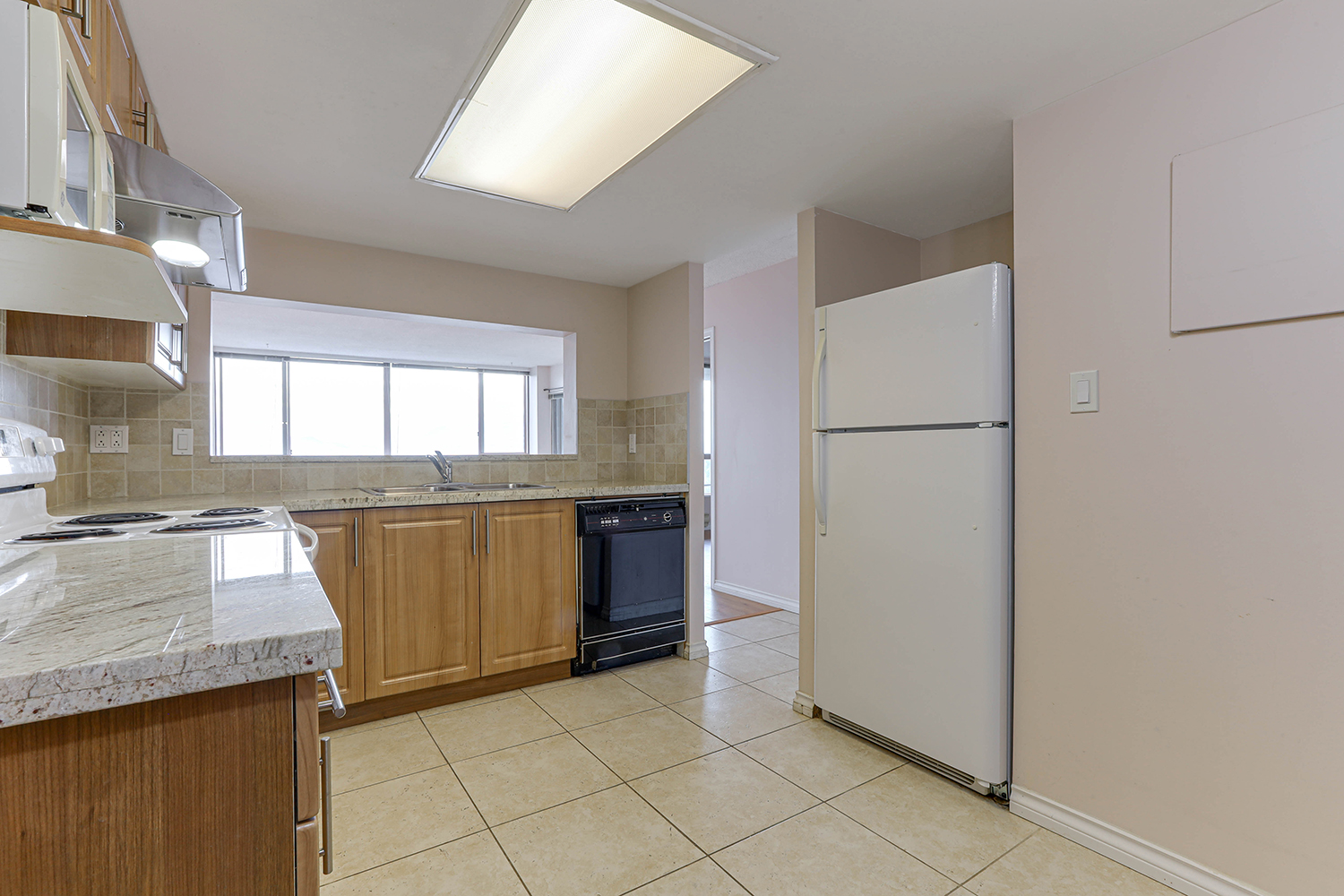 Property photo 116