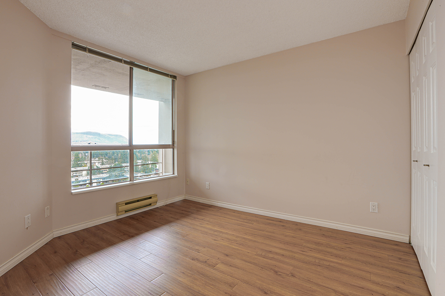 Property photo 126