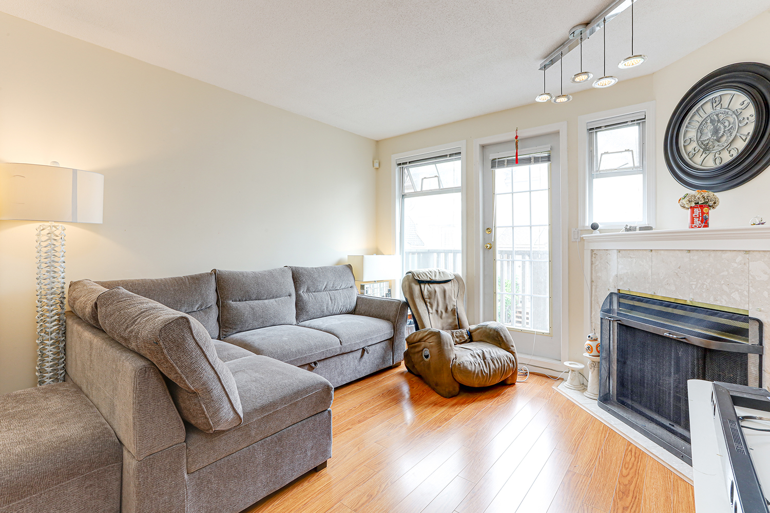 Property photo 102