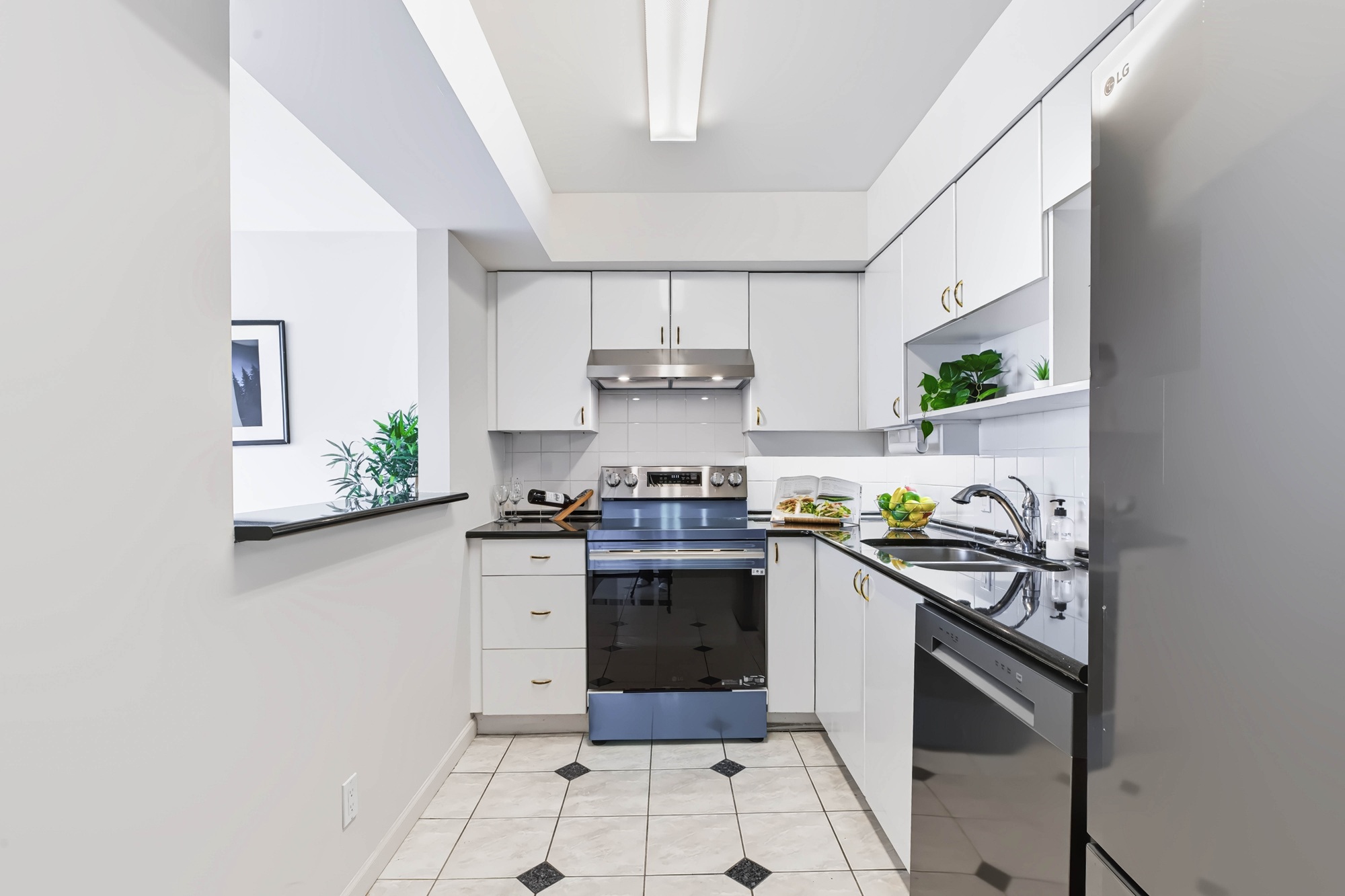 Property photo 111