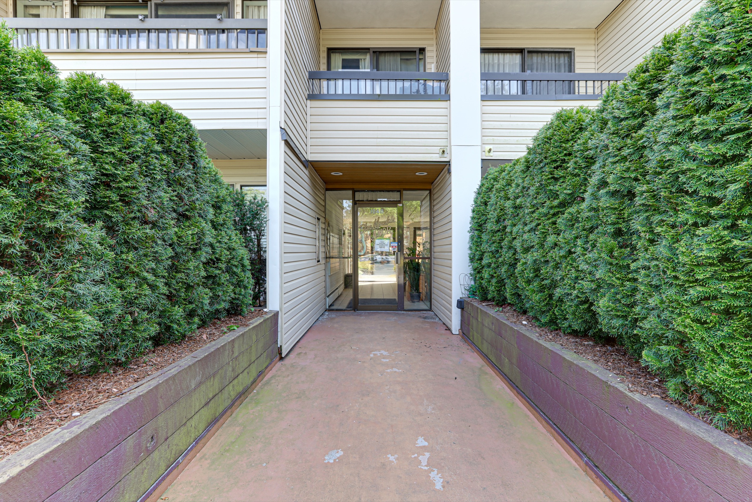 Property photo 104