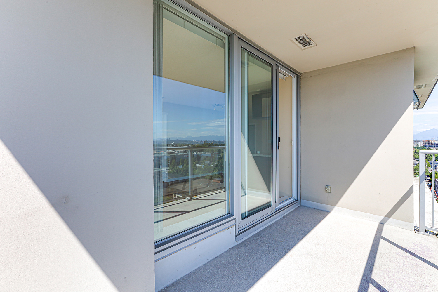 Property photo 129