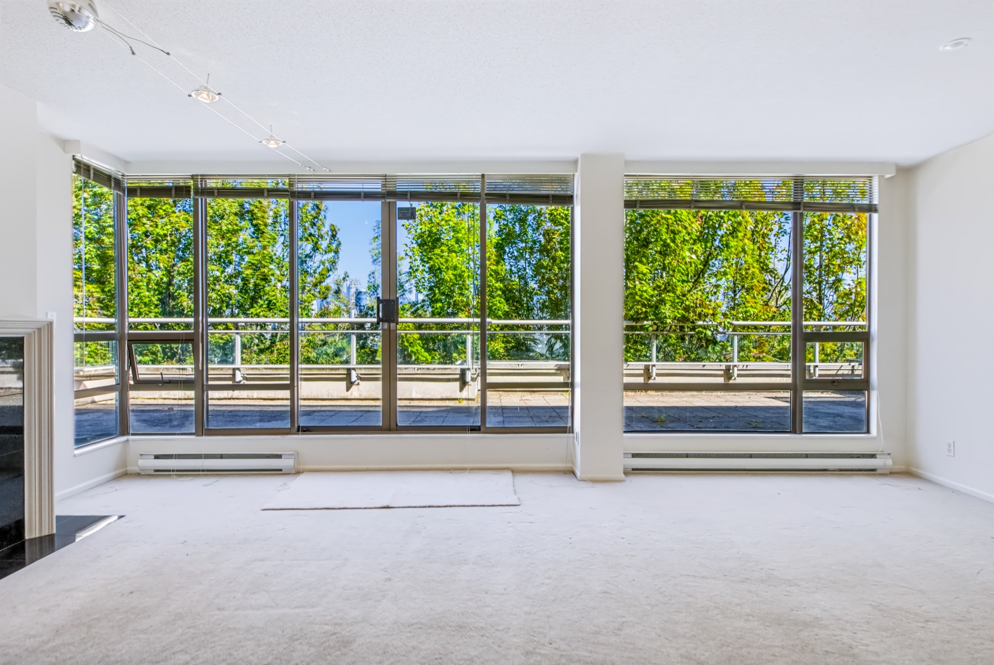 Property photo 104