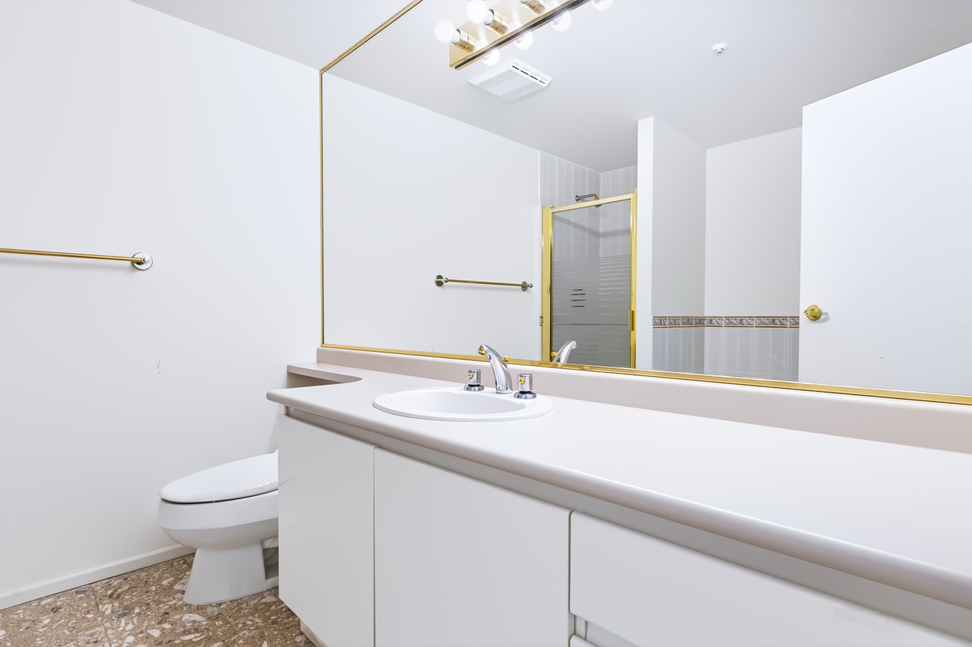 Property photo 117