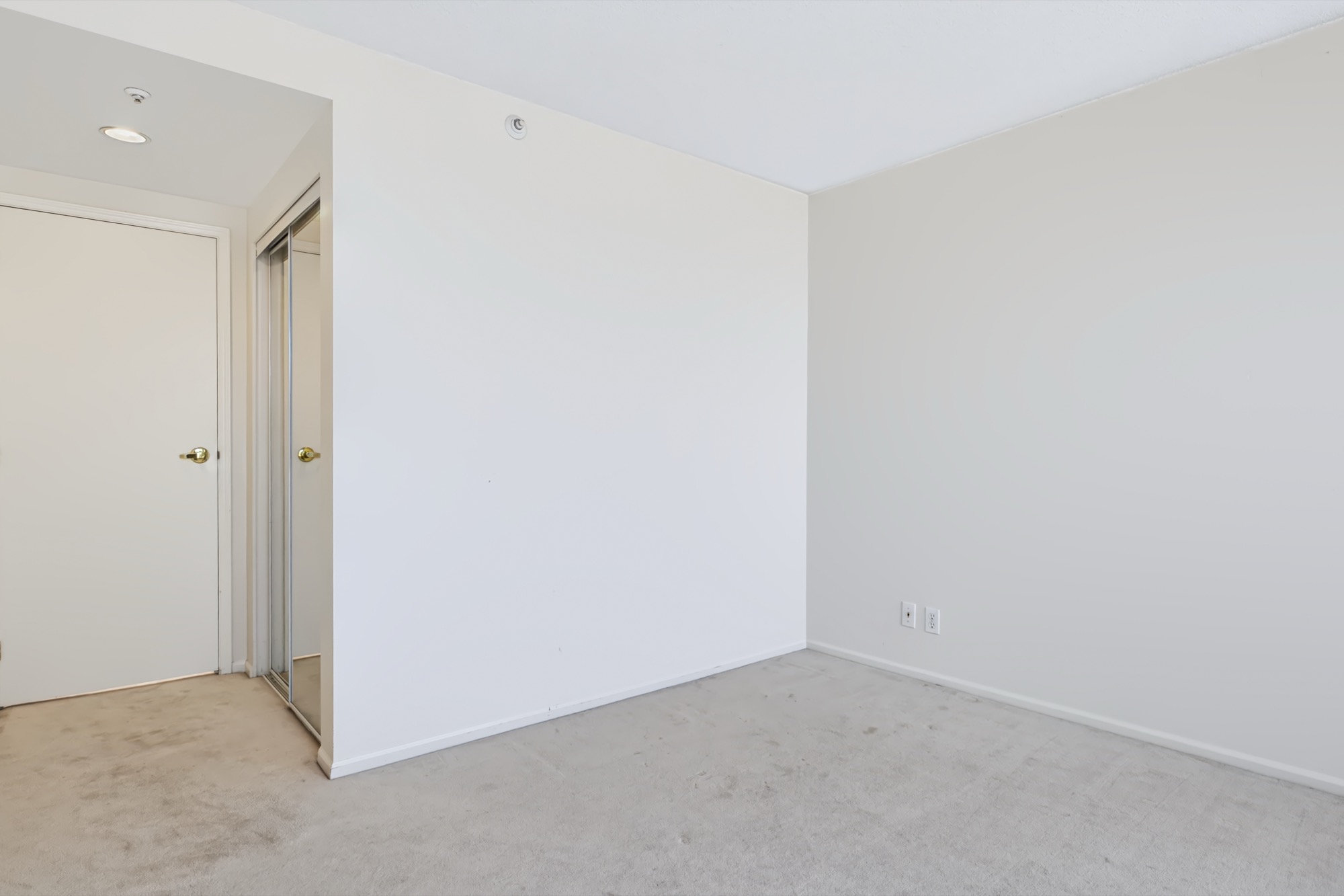 Property photo 121