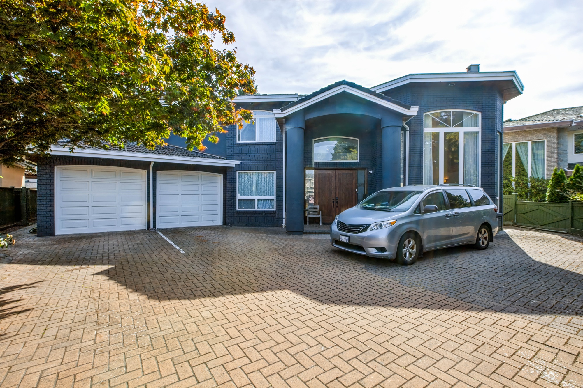 Property photo 100