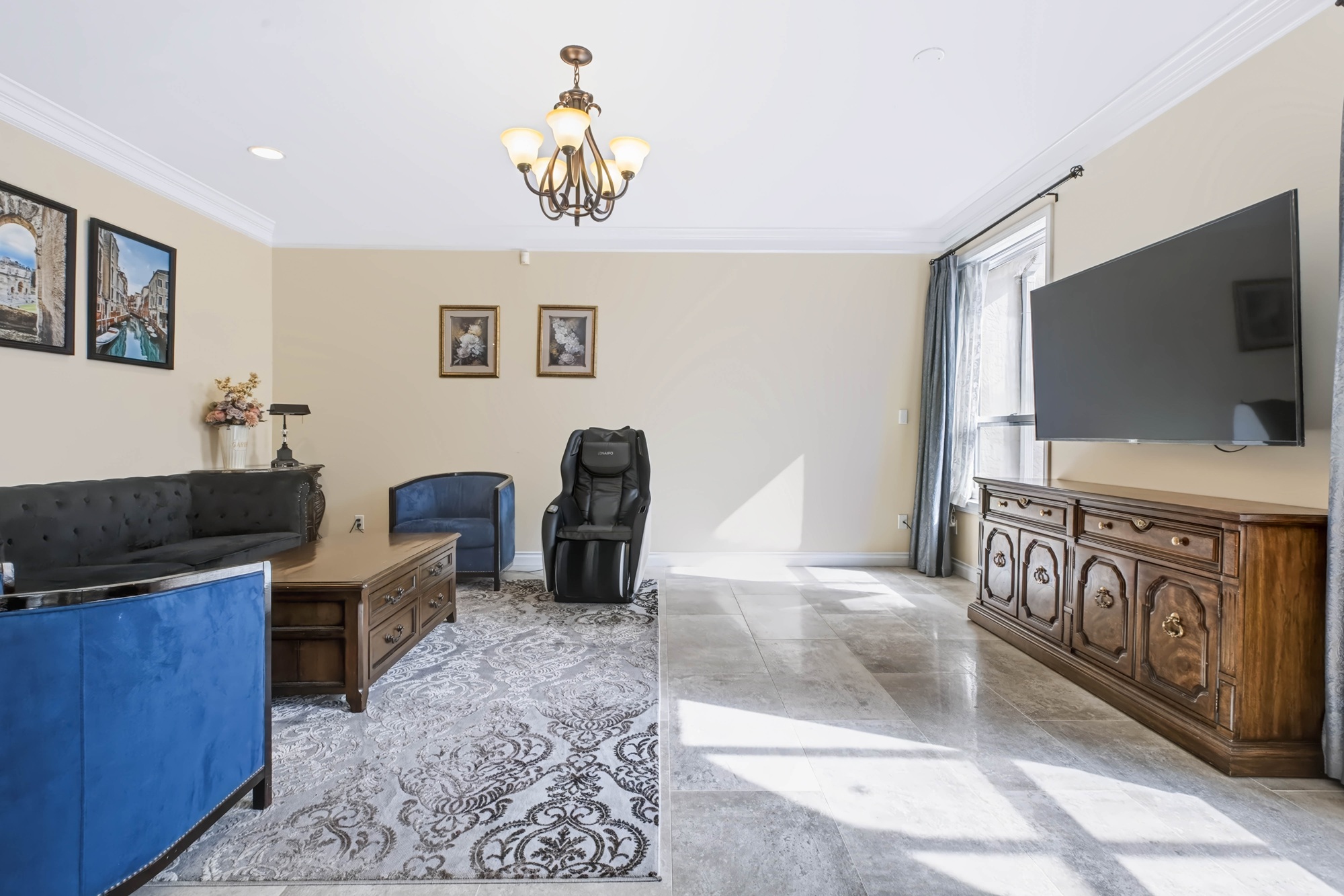 Property photo 111