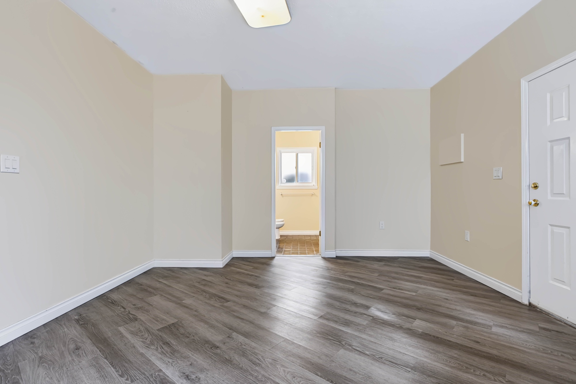 Property photo 129