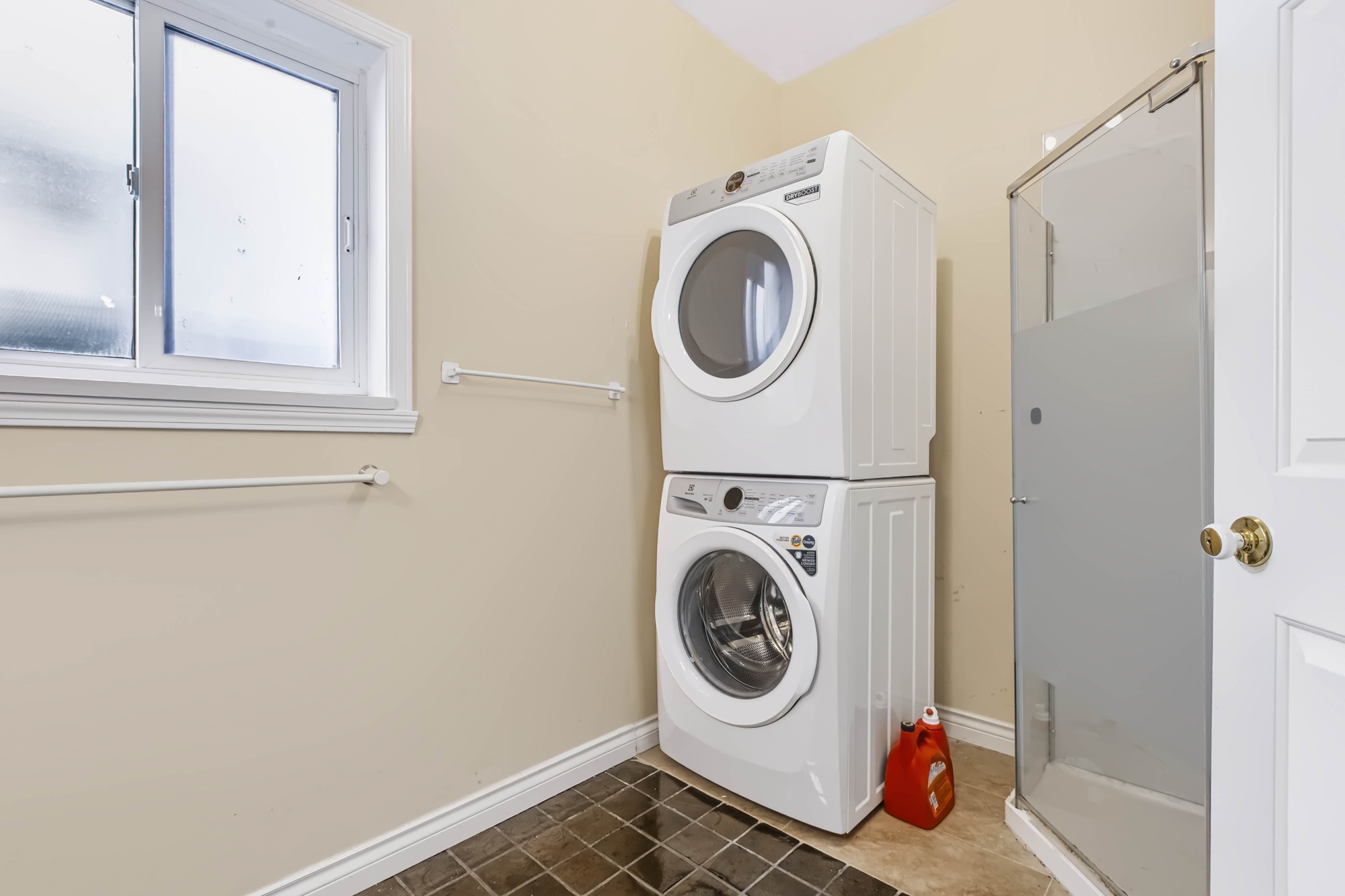 Property photo 134