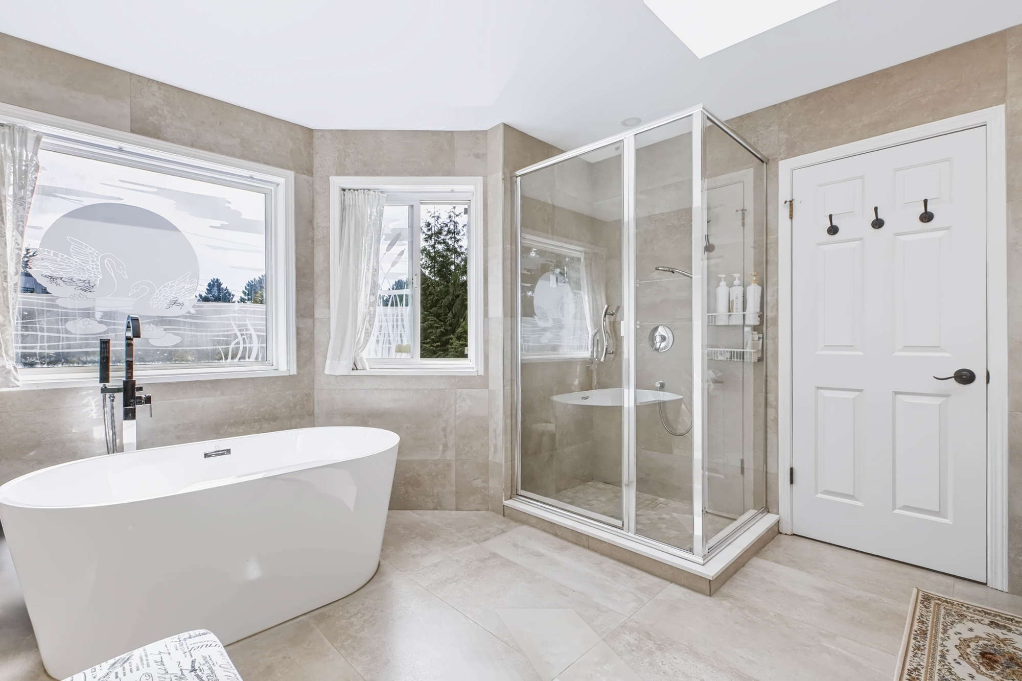 Property photo 144