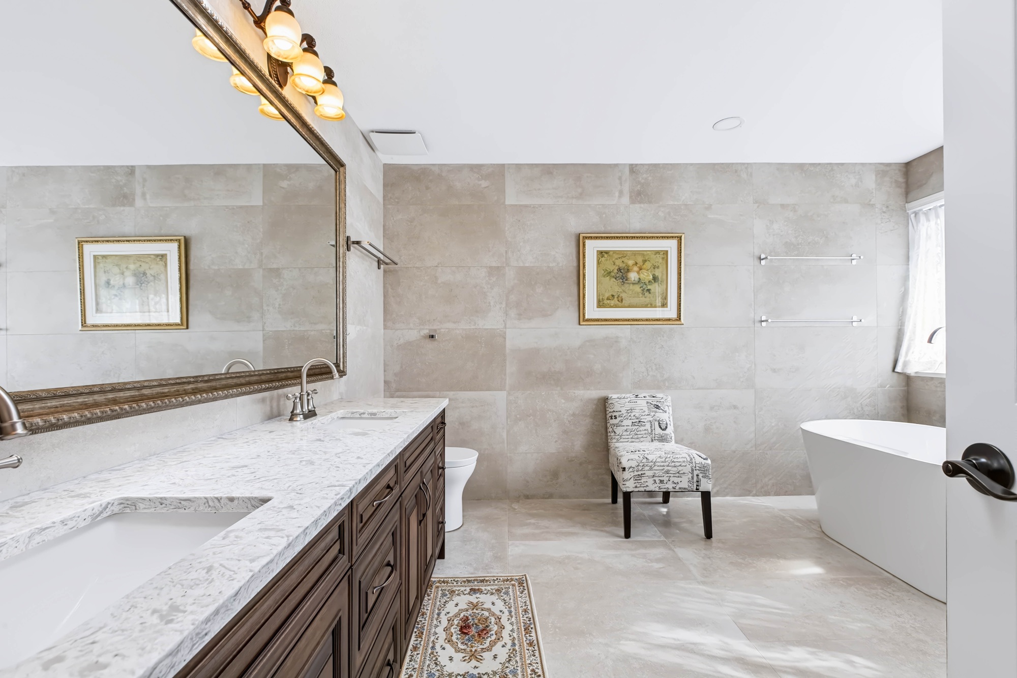 Property photo 146