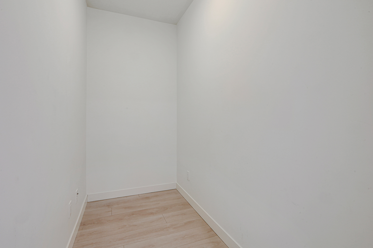 Property photo 120