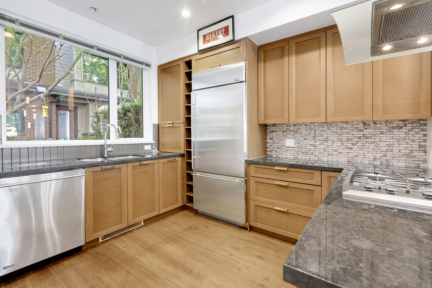 Property photo 110