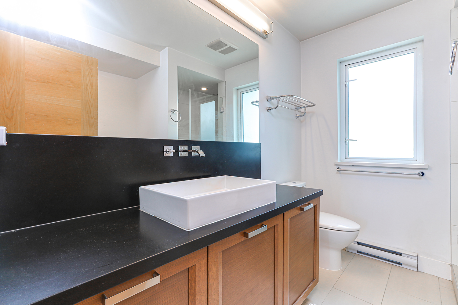 Property photo 125