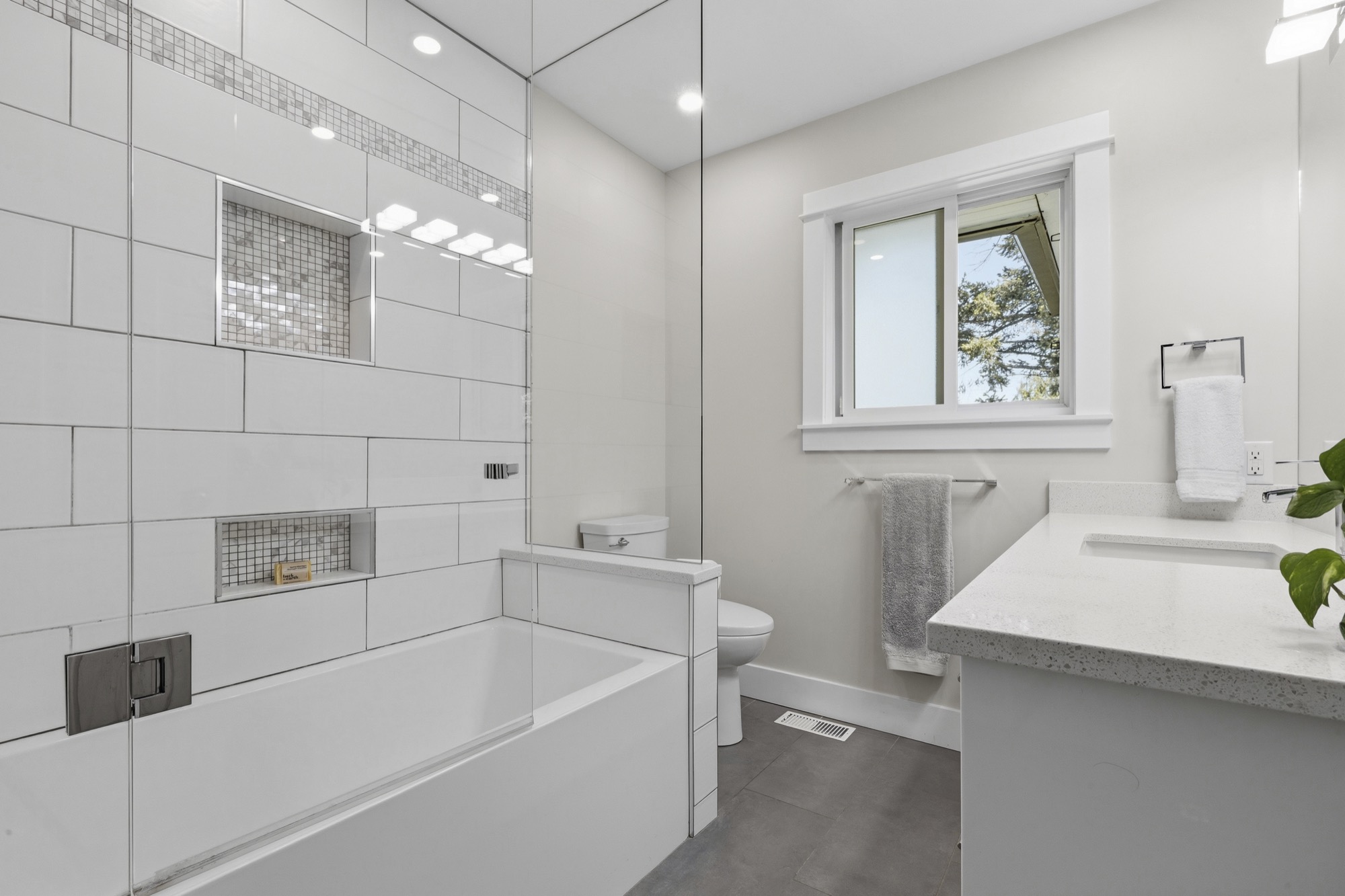 Property photo 120