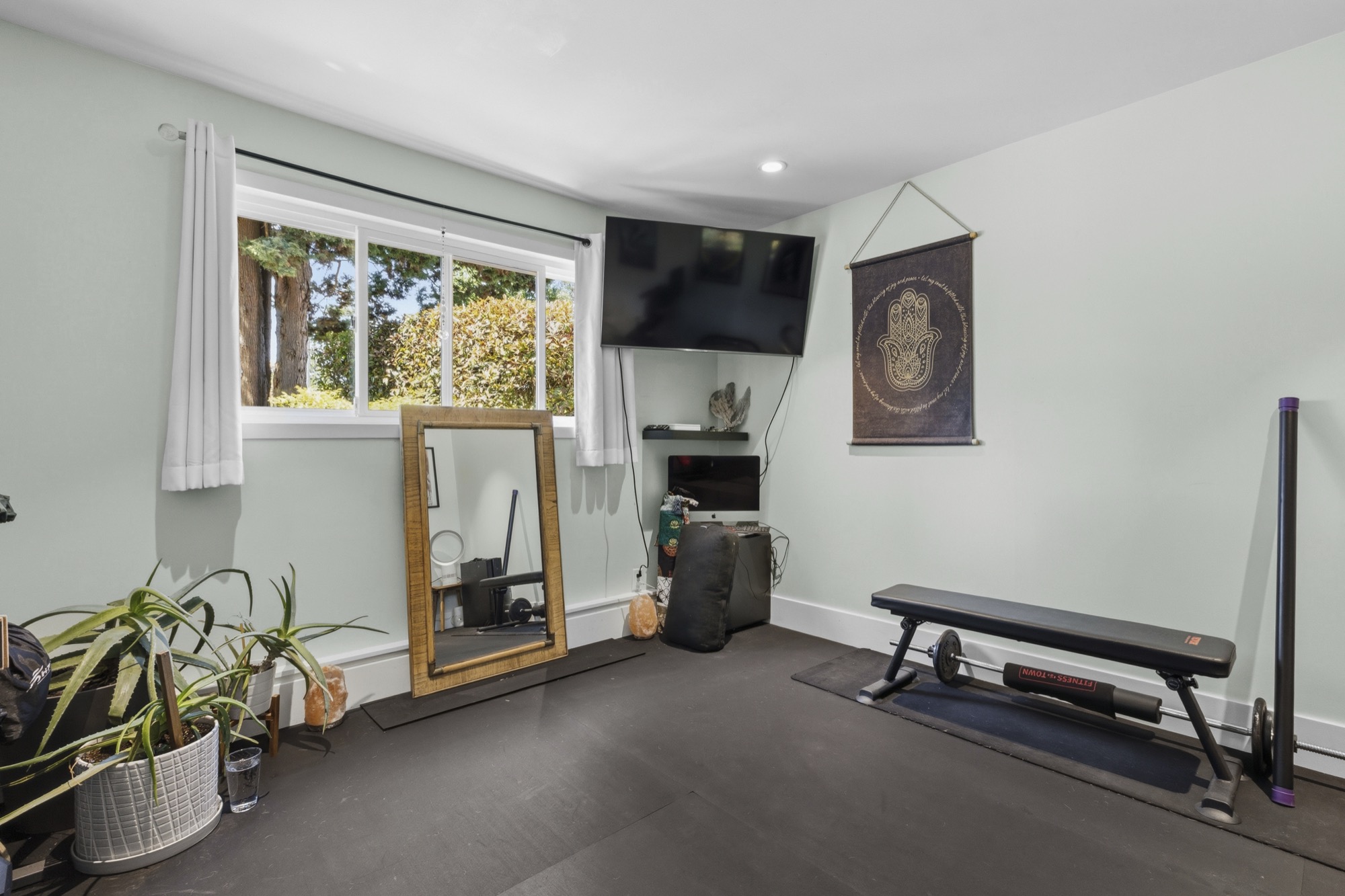 Property photo 123