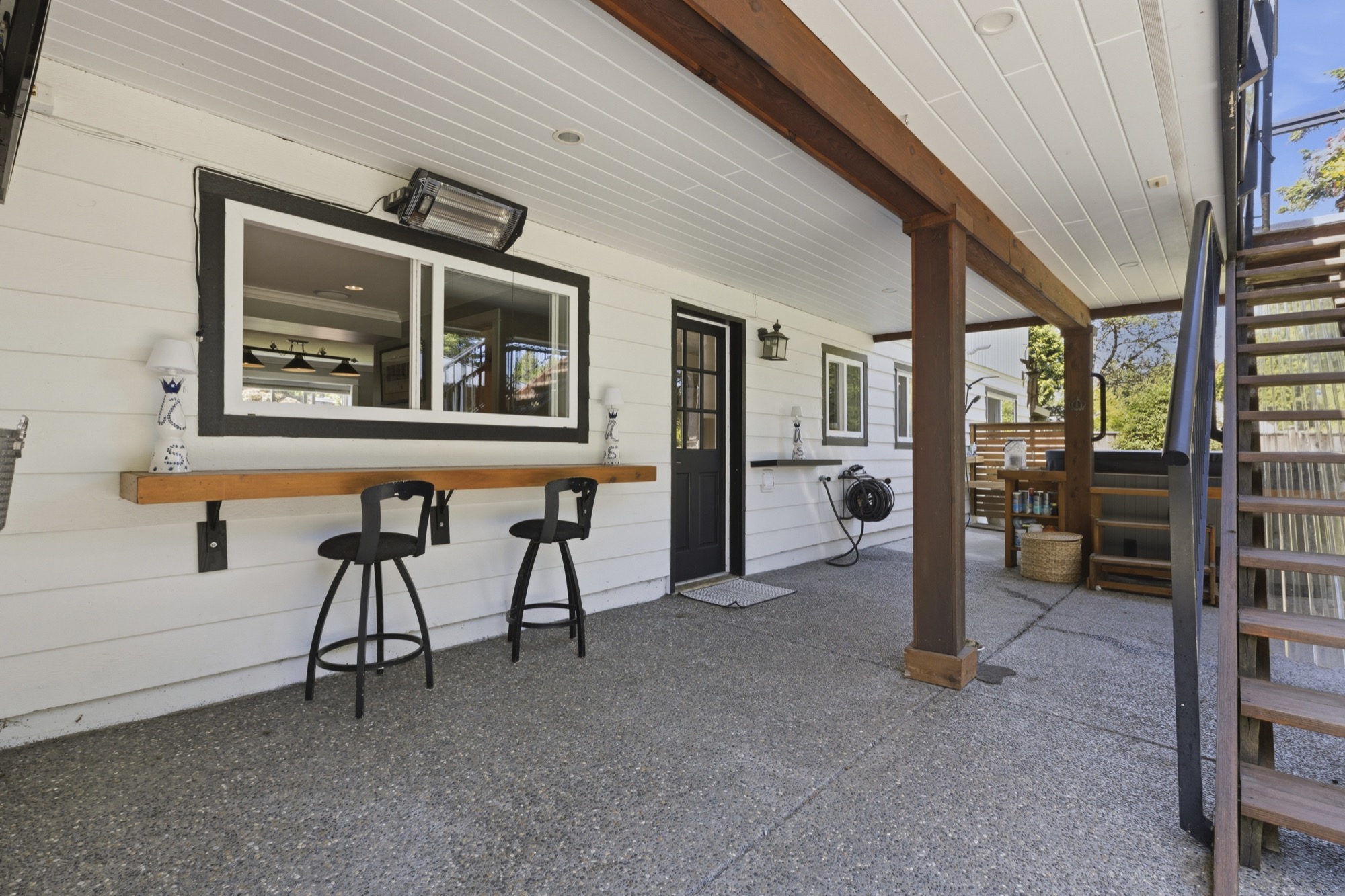 Property photo 136