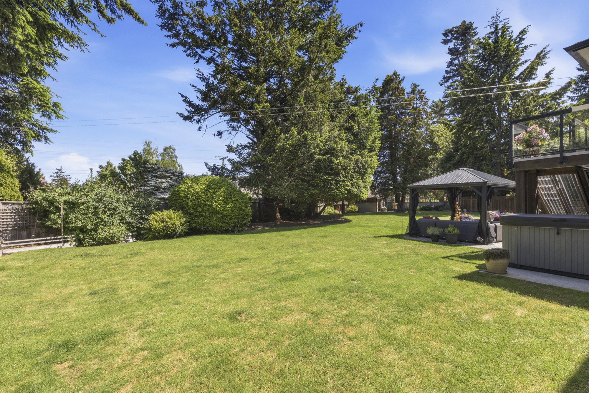 Property photo 144