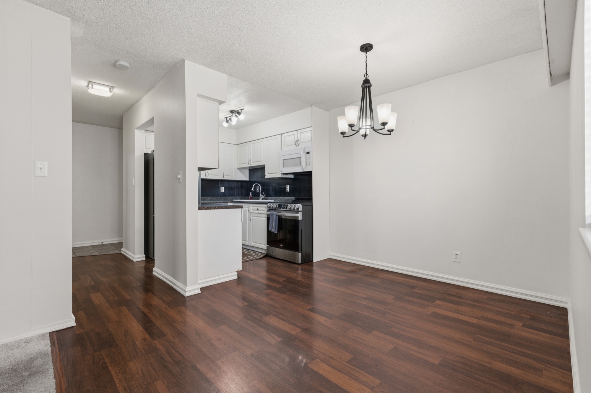 Property photo 109