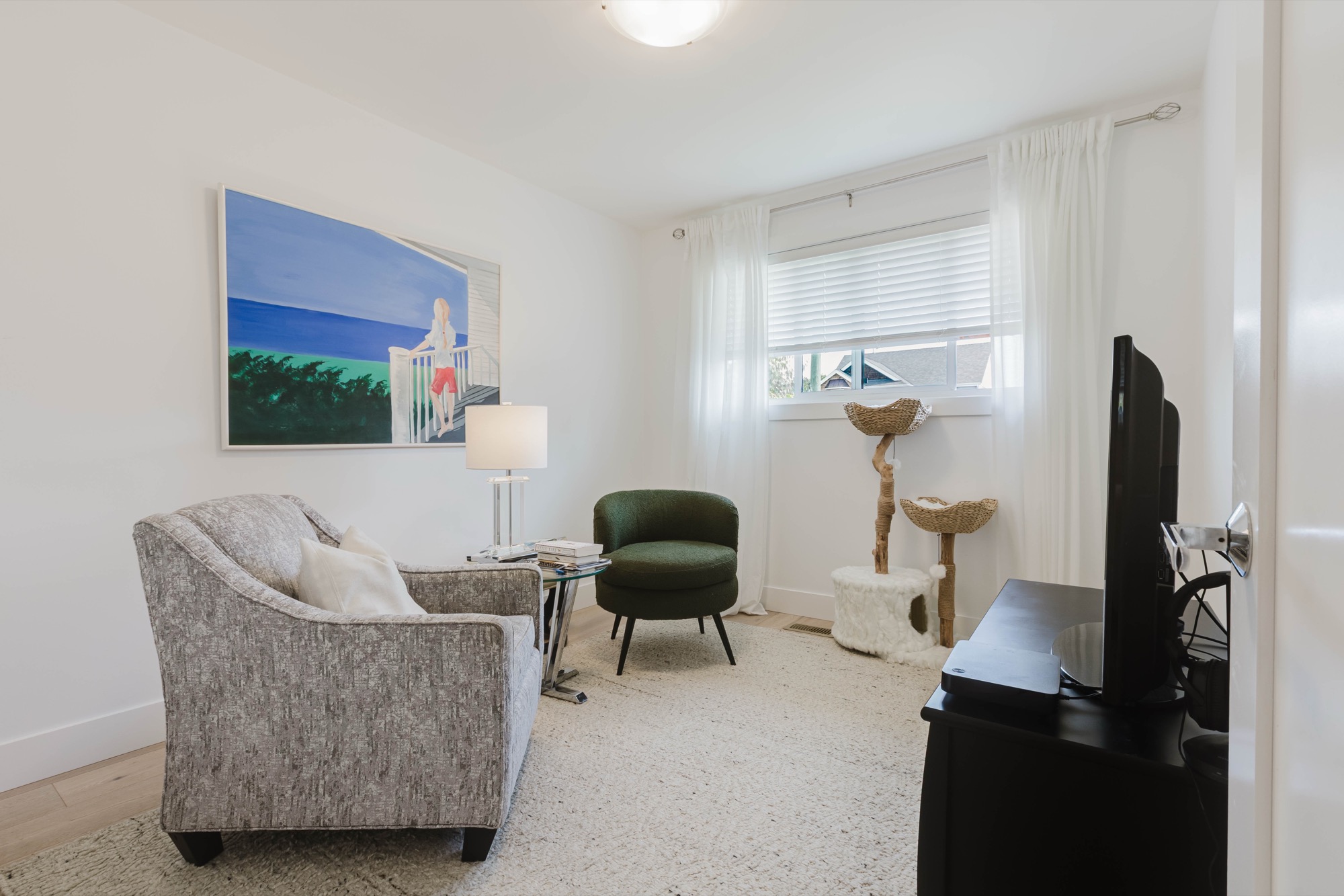 Property photo 125