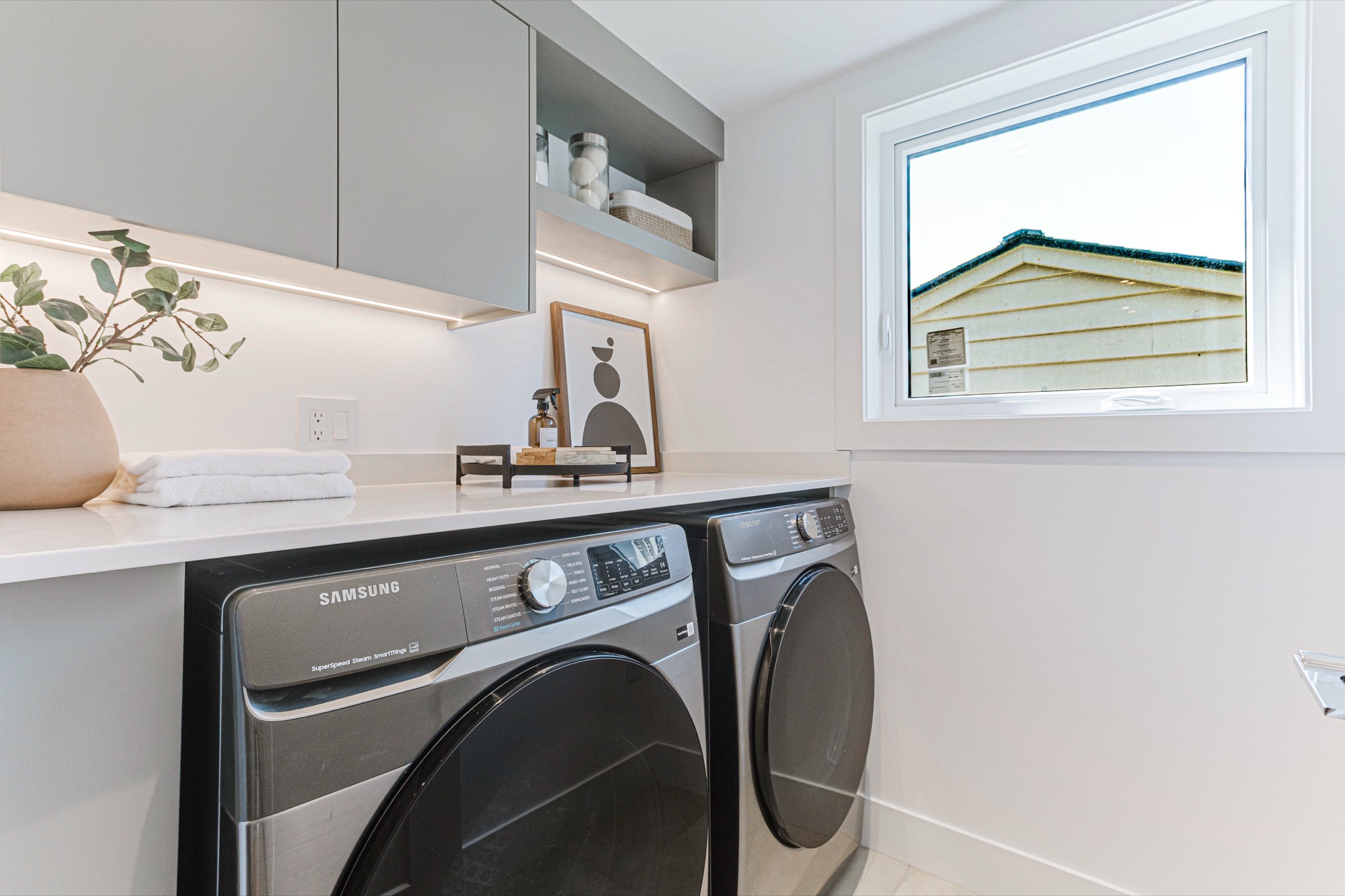 Property photo 128