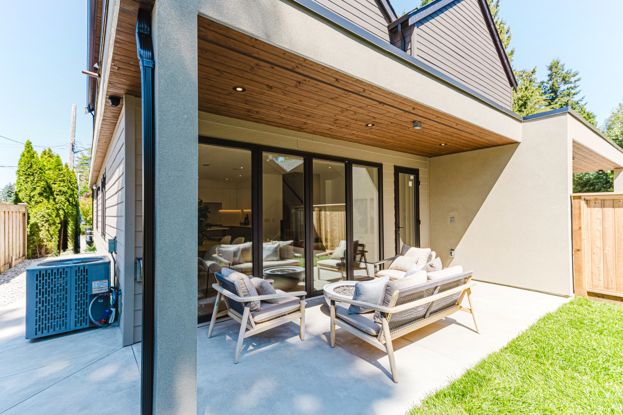 Property photo 135