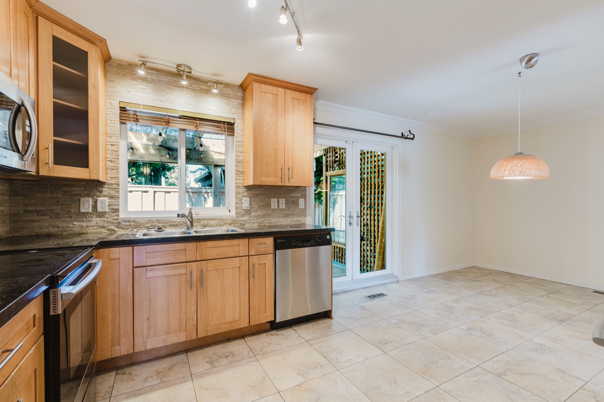 Property photo 110