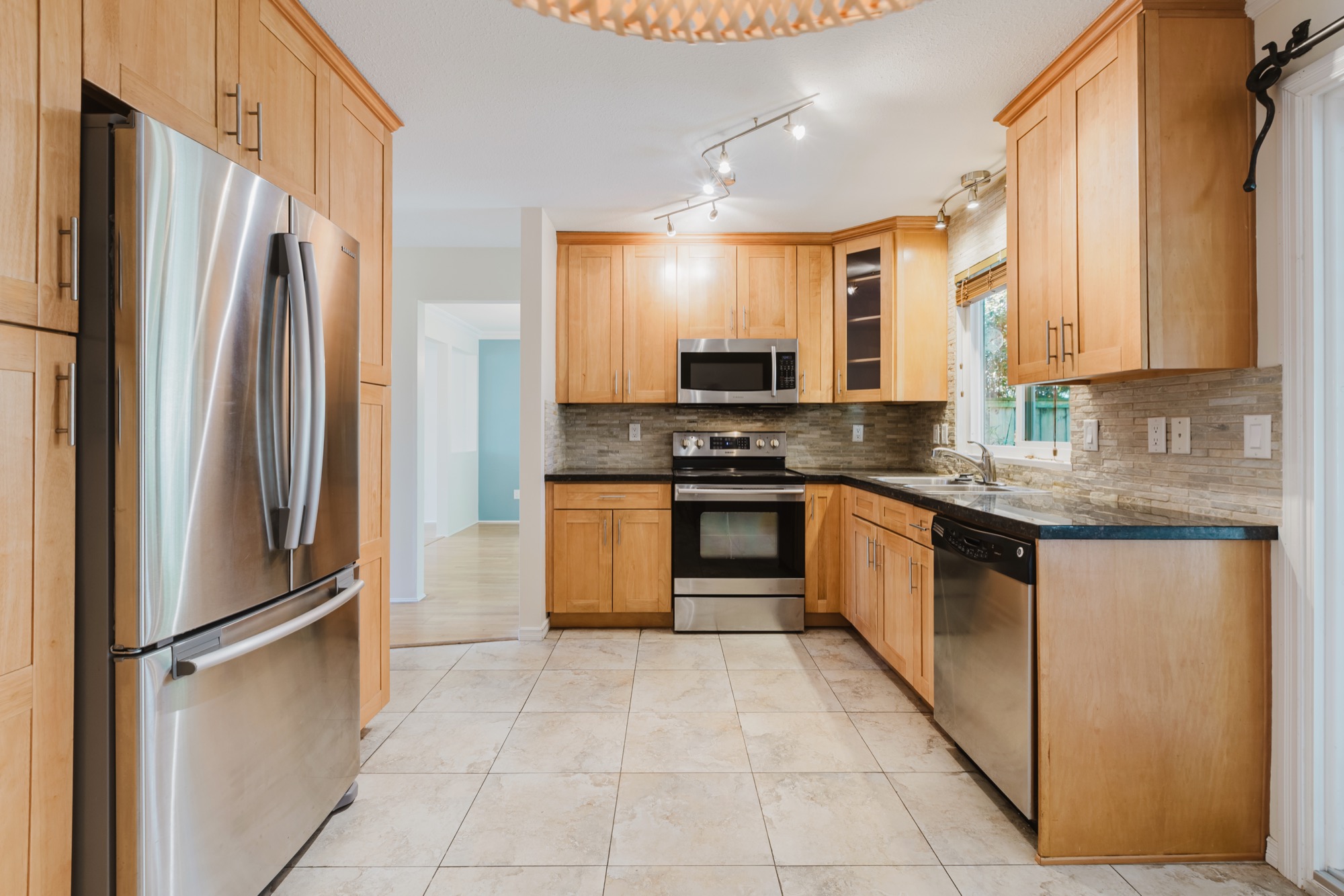 Property photo 111