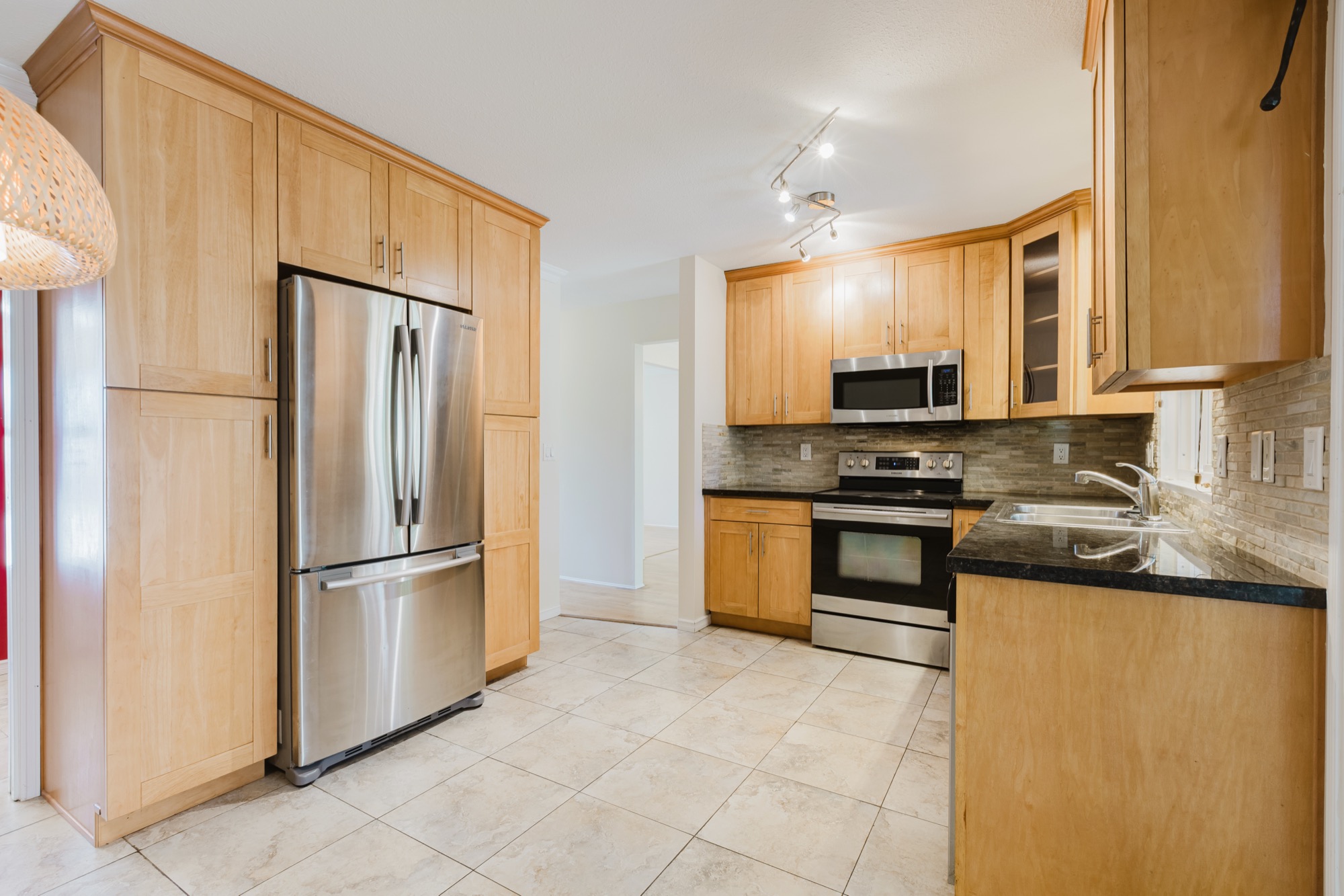 Property photo 112