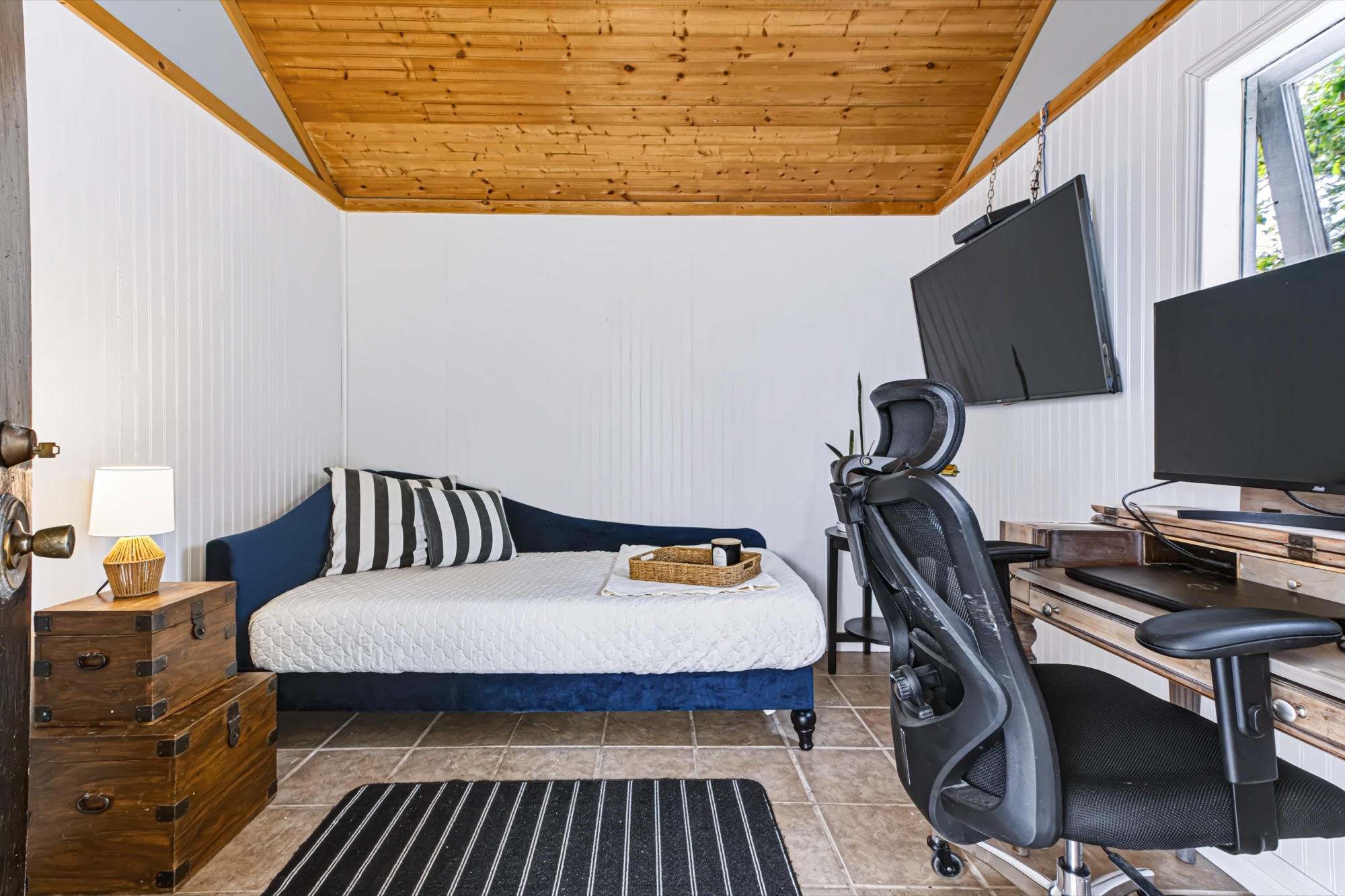 Property photo 139